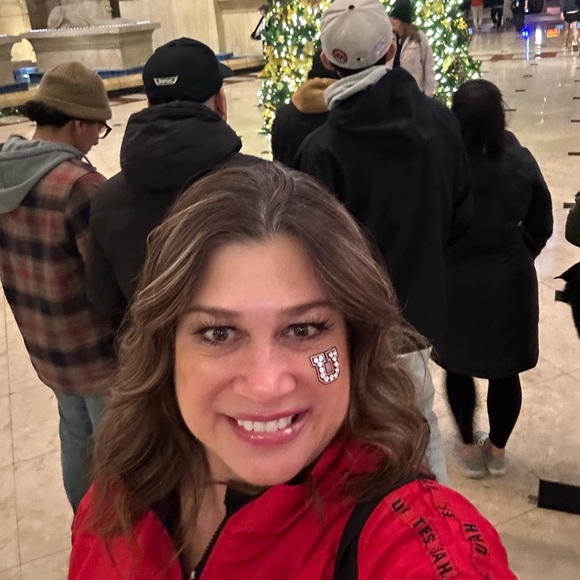 Meet your Posher, Cindy - Picture 8 of 12